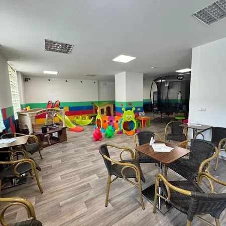 Hotel Pod Radnici