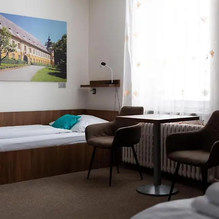Pod Radnici Hotel