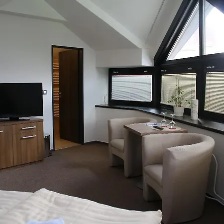 Pod Radnicí Hotel 3*