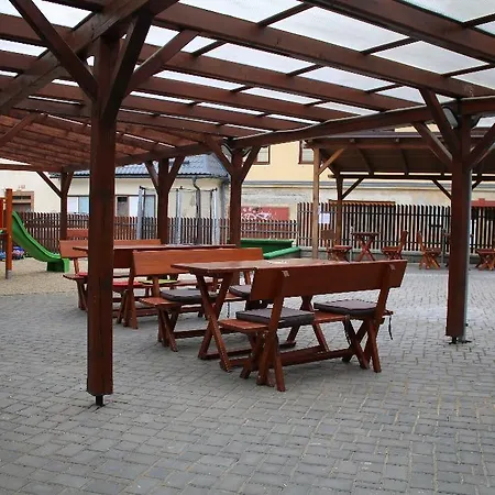 Pod Radnicí Hotel 3*