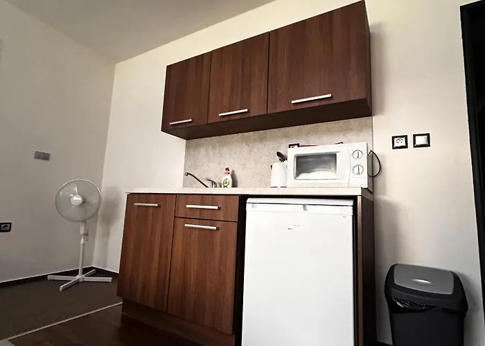 Pod Radnici Otel