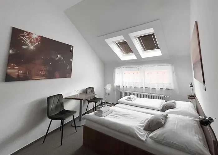 Pod Radnici Otel 3*