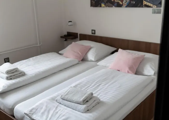 Otel Pod Radnici